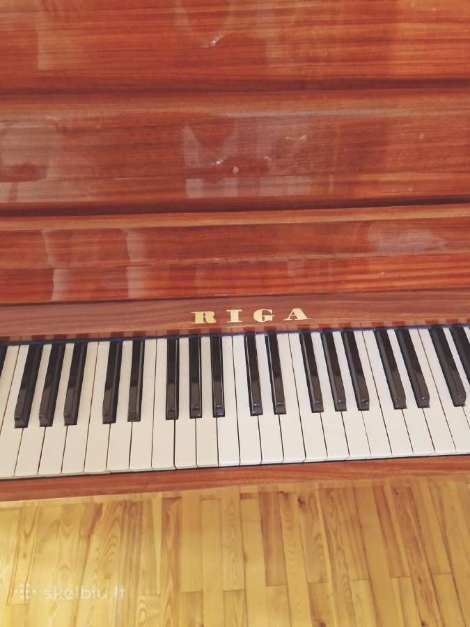 Parduodu pianiną Riga - nuotraukos Nr. 2