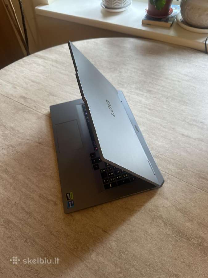 Lenovo Loq 17 **Rtx 5070** - nuotraukos Nr. 3