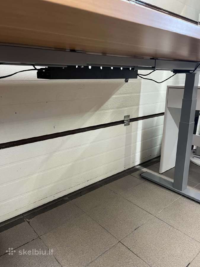 Reguliuojamo aukščio elektrinis stalas Flexispot - nuotraukos Nr. 5