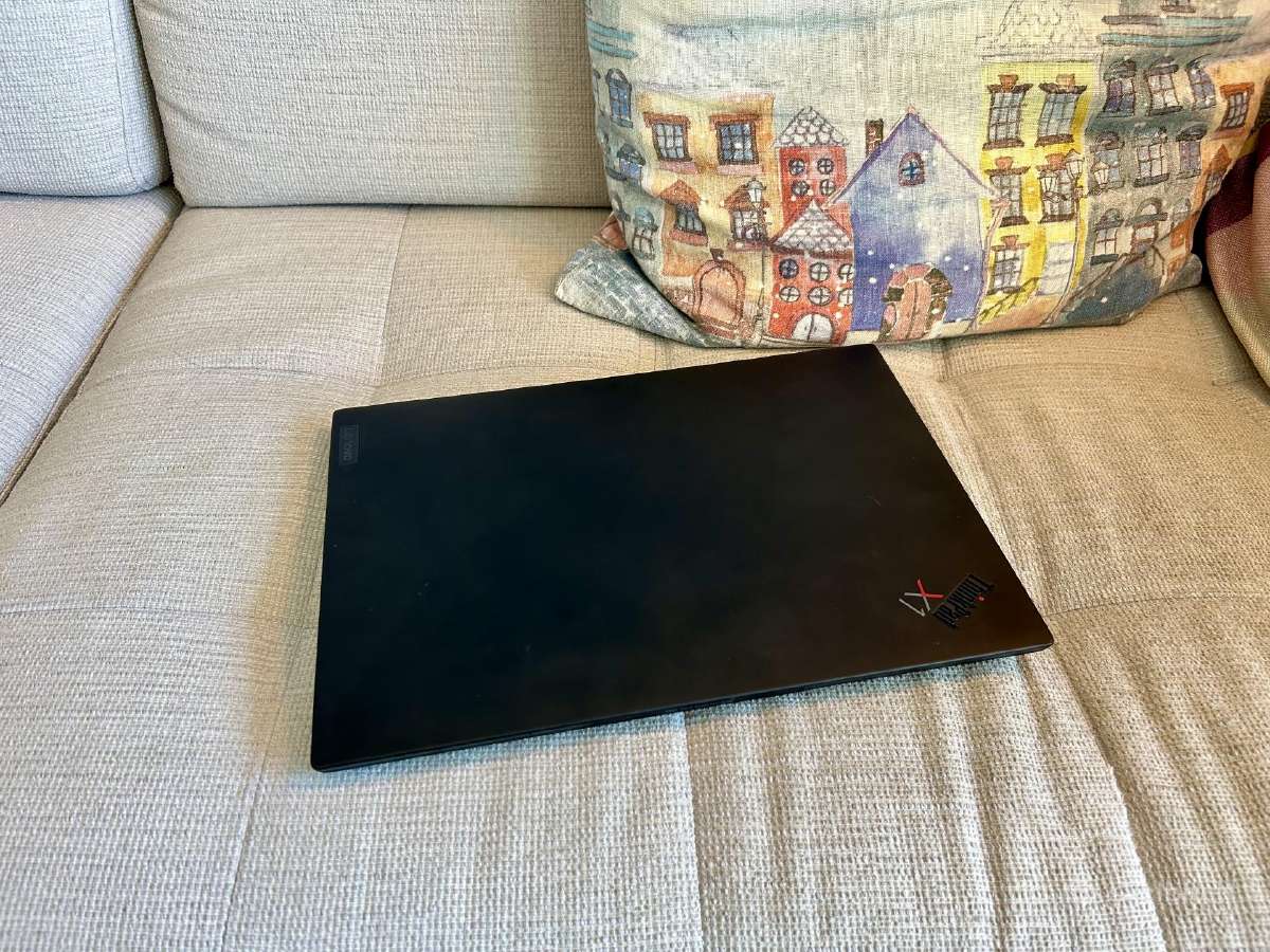 Lenovo Thinkpad X1 Carbon Gen 10, Touchscreen - nuotraukos Nr. 10