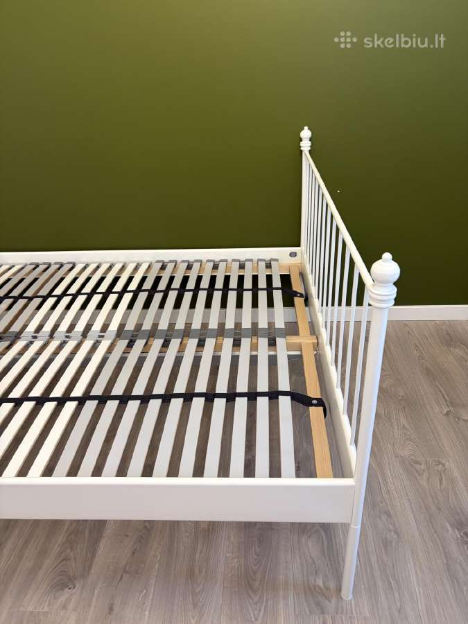 Parduodama Ikea balta metalinė lova, 140 200 - nuotraukos Nr. 3