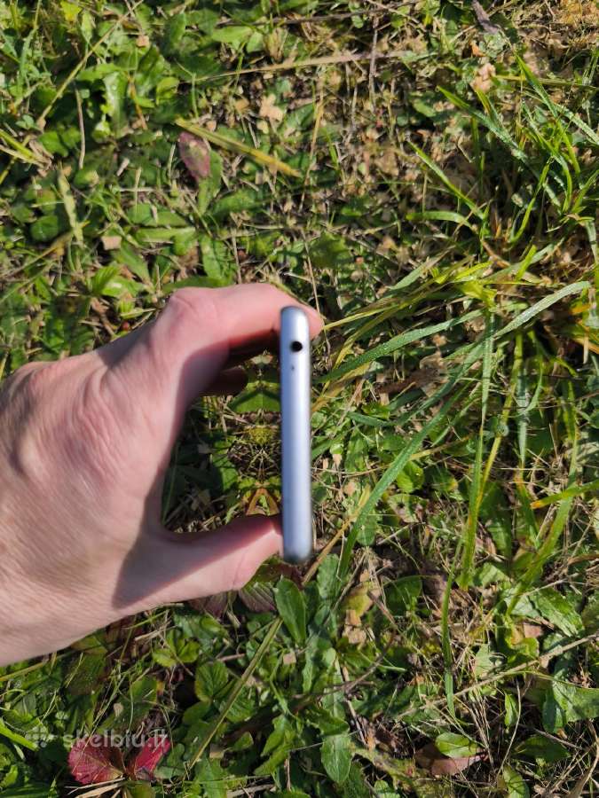 Sony Xperia L3 yra defektų, viską veikia - nuotraukos Nr. 6