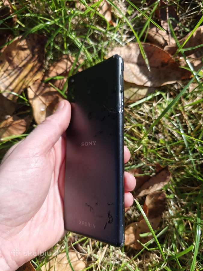 Sony Xperia L4 daužtas, displayus rodo gyvybę - nuotraukos Nr. 8