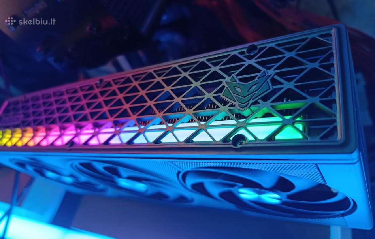 Sapphire Radeon Rx 9070 XT, 16gb Gddr6, Nitro+ Oc - nuotraukos Nr. 2