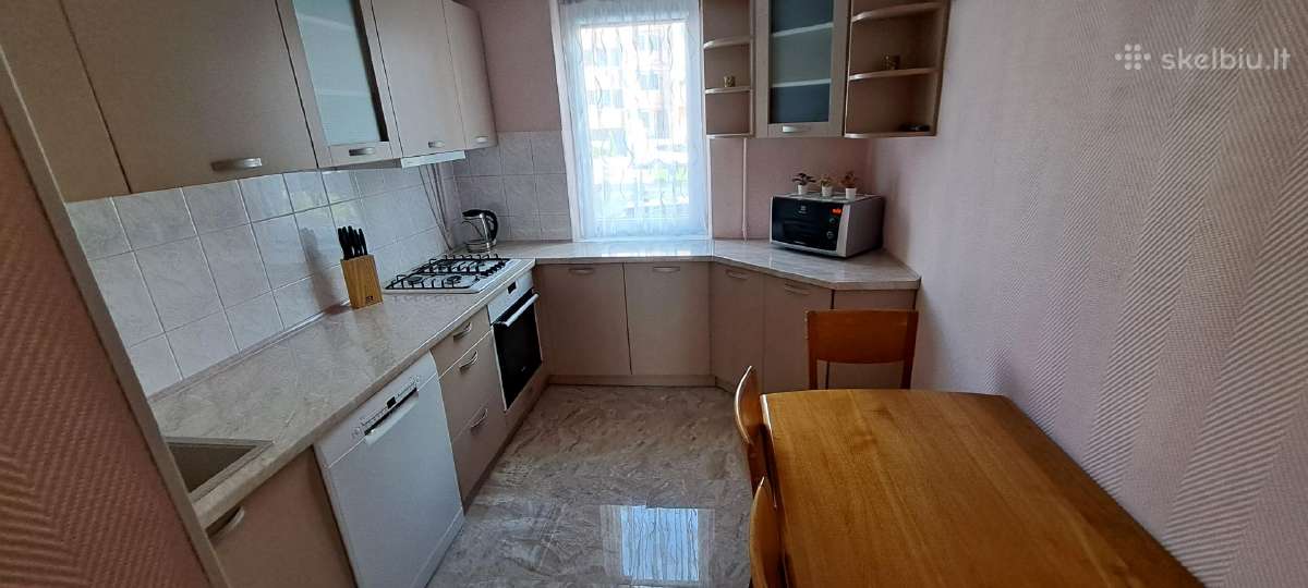 Išnuomojamas 4 kambarių butas Strevos g. - nuotraukos Nr. 4