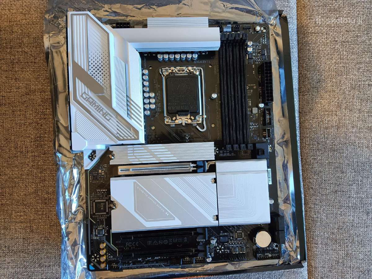 Pagrindinės plokštės b860 ir z890 Lga1851 - nuotraukos Nr. 2