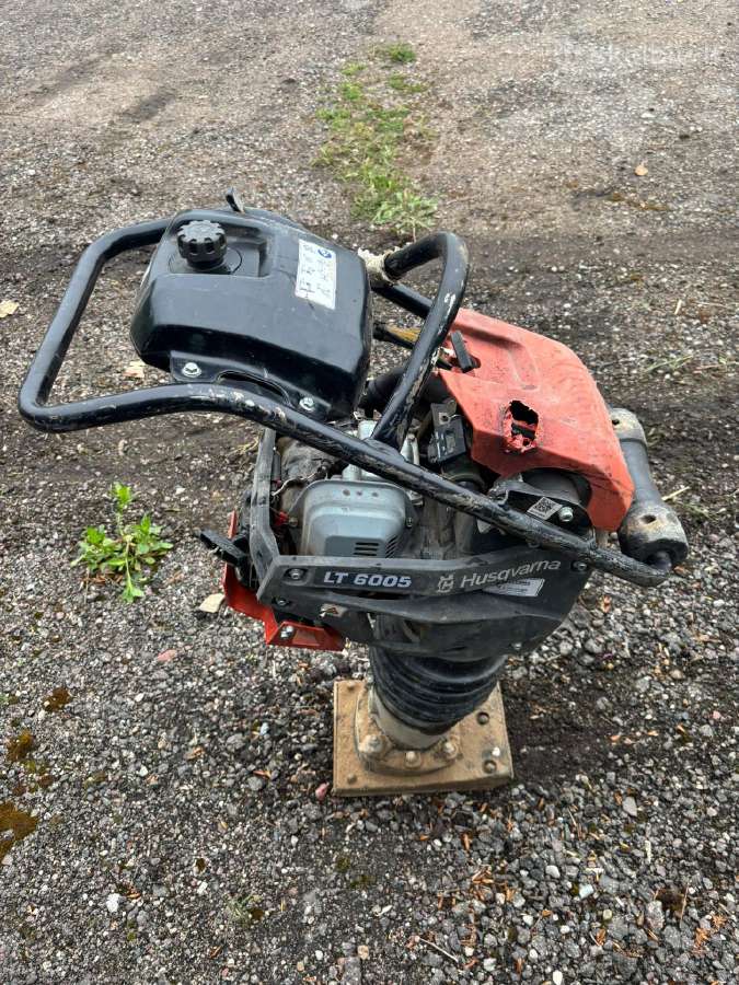 Vibrokoja Husqvarna Lt6005 - nuotraukos Nr. 2