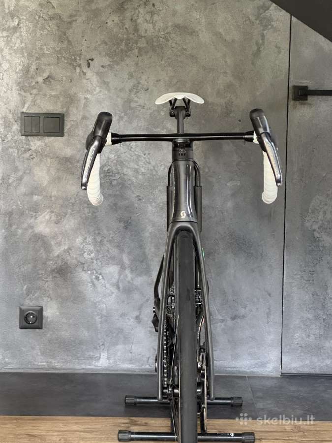 Foil RC 10 2025 - nuotraukos Nr. 24