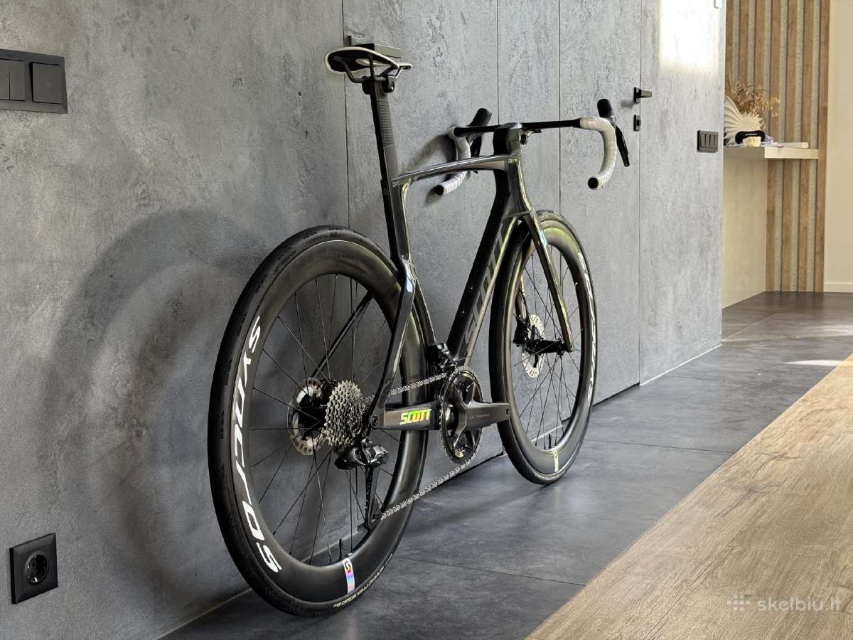 Foil RC 10 2025 - nuotraukos Nr. 25
