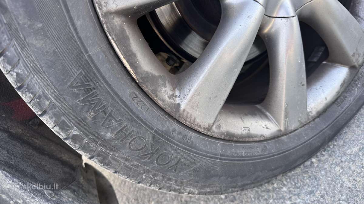 Padangos Yokohama 225/55 r18 - nuotraukos Nr. 6