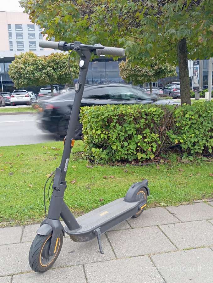 Su dokumentais Ninebot max G30 36km/h - nuotraukos Nr. 5