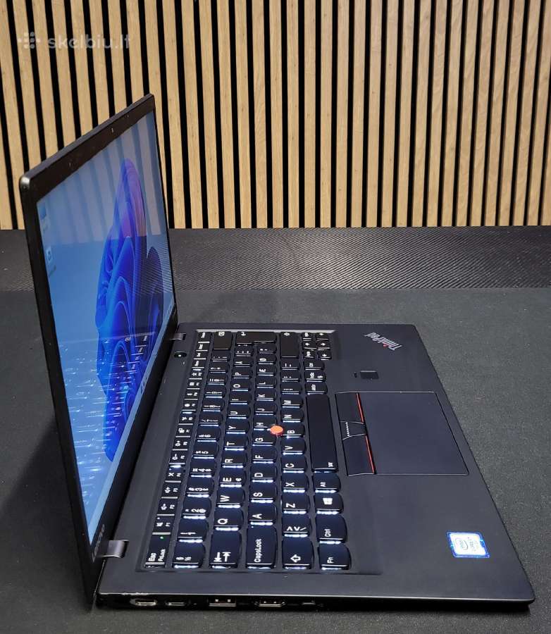 X1 Carbon/ intel i7 / 256 GB Nvme / Nauja baterija - nuotraukos Nr. 4