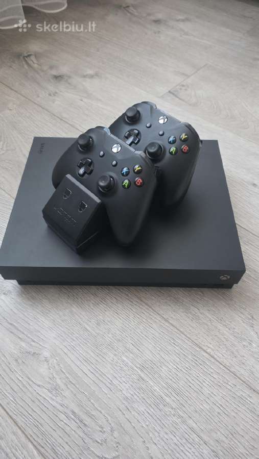 Puikios būklės Xbox One X (1tb) + 2 pulteliai, - nuotraukos Nr. 3