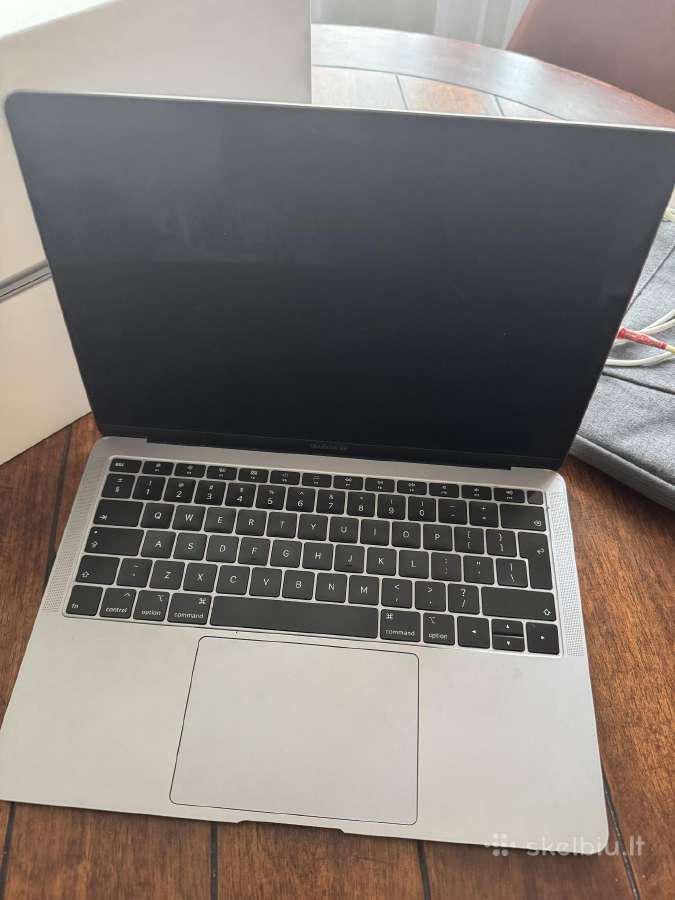 MacBook air 2019 - nuotraukos Nr. 3