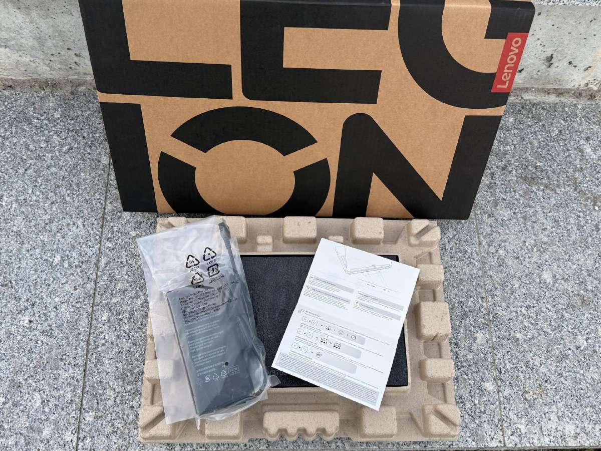 Lenovo Legion 15 Oled - nuotraukos Nr. 16