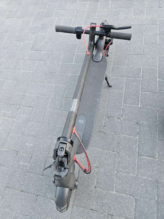 Elektr. paspirtukai Xiaomi Mi Electric Scooter Pro - nuotraukos Nr. 10
