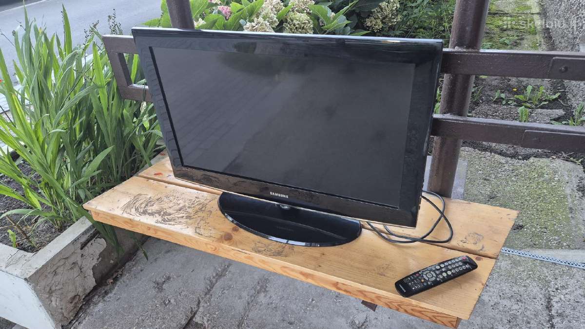 Samsung 82 cm LCD televizorius + pultelis - nuotraukos Nr. 7