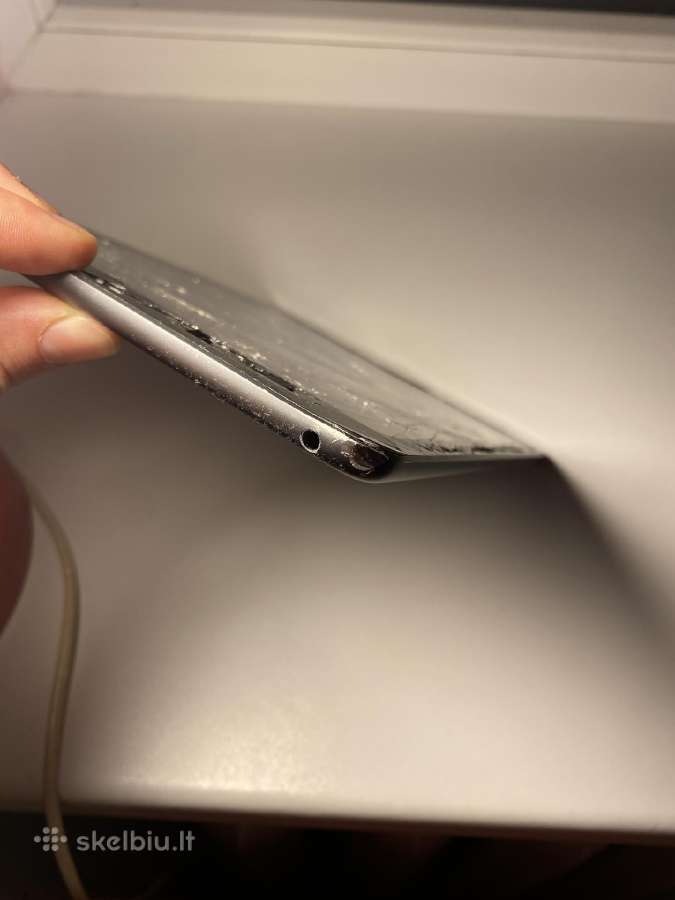 Dužęs, bet veikiantis iPad 10.2 (8th gen) 32gb - nuotraukos Nr. 8