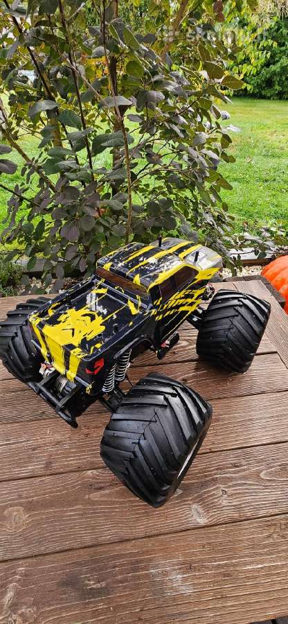 Kyosho Usa-1 monstras - nuotraukos Nr. 2