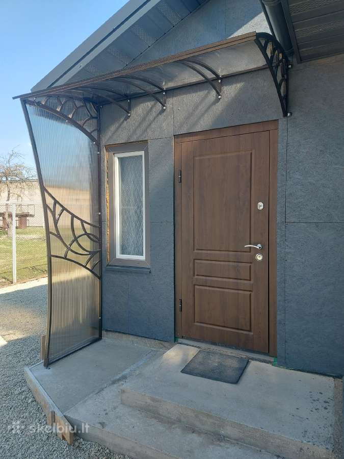 Stogeliai virš durų - nuotraukos Nr. 36