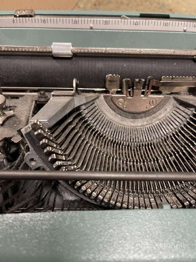 Olivetti Lettera 32 spausdinimo mašinėlė - nuotraukos Nr. 5