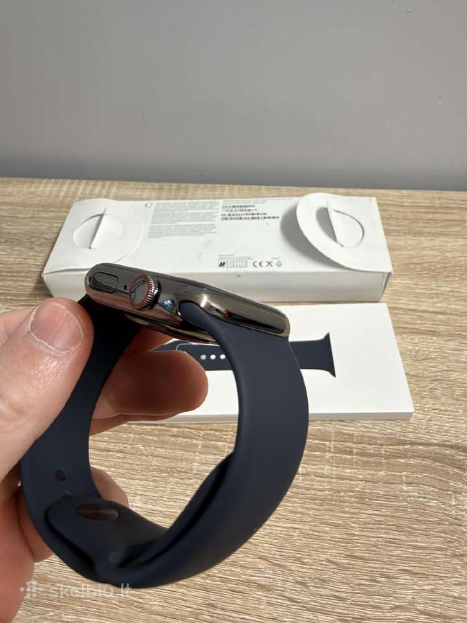 Apple Watch Series 9 45mm Stainless Steel - nuotraukos Nr. 5