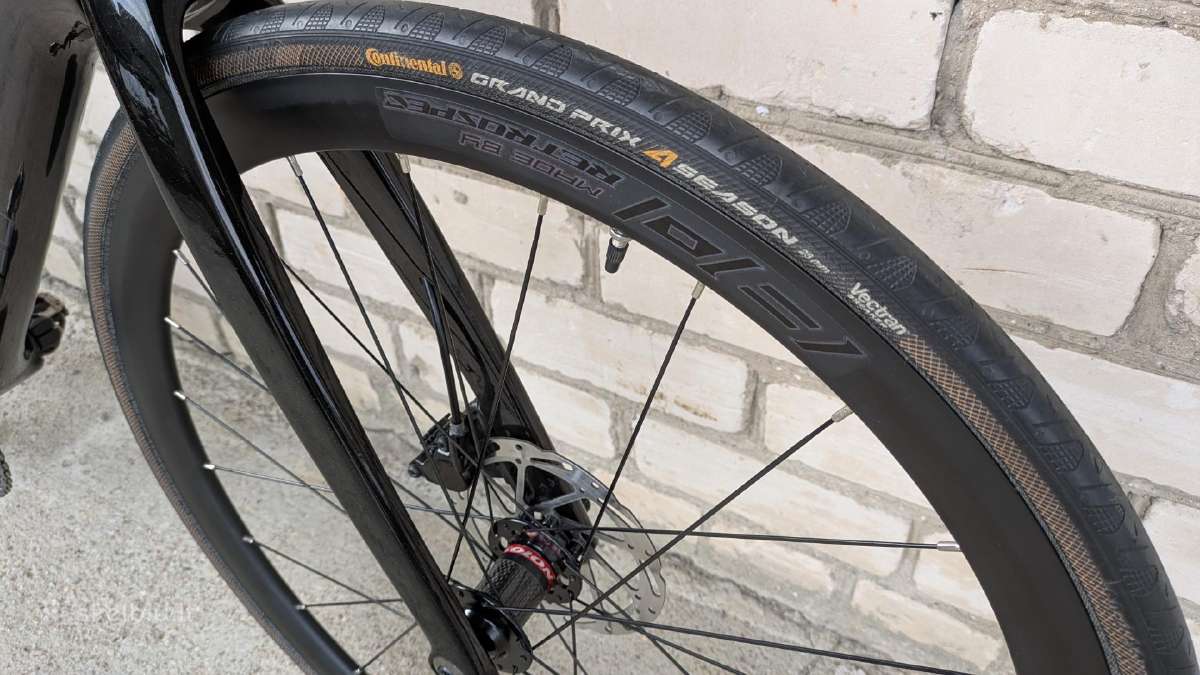 R15 Pro carbon - nuotraukos Nr. 6