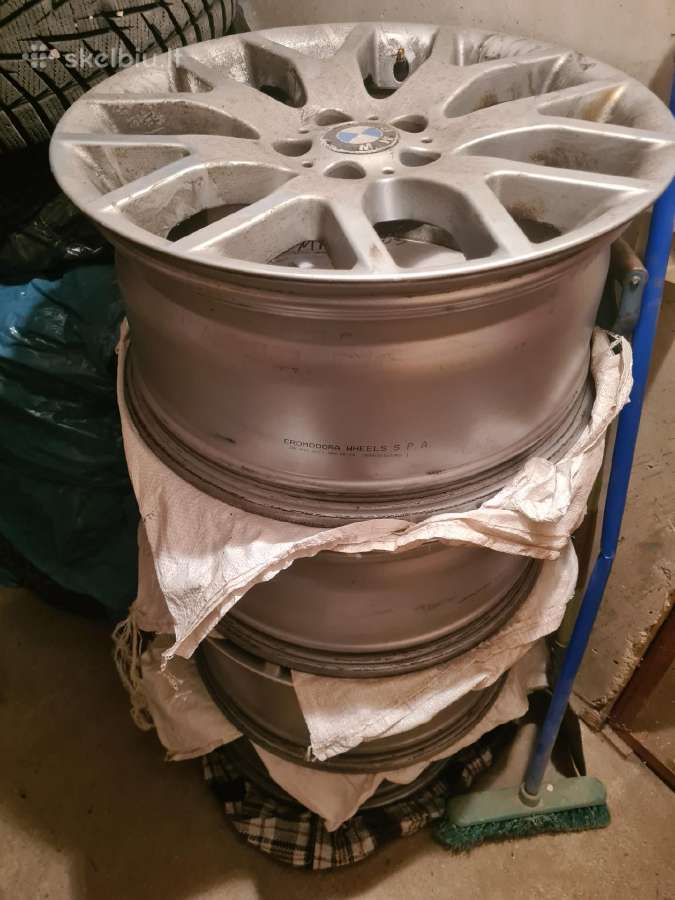 Parduodu bmw x5 e70 r19 lietus ratus - nuotraukos Nr. 4