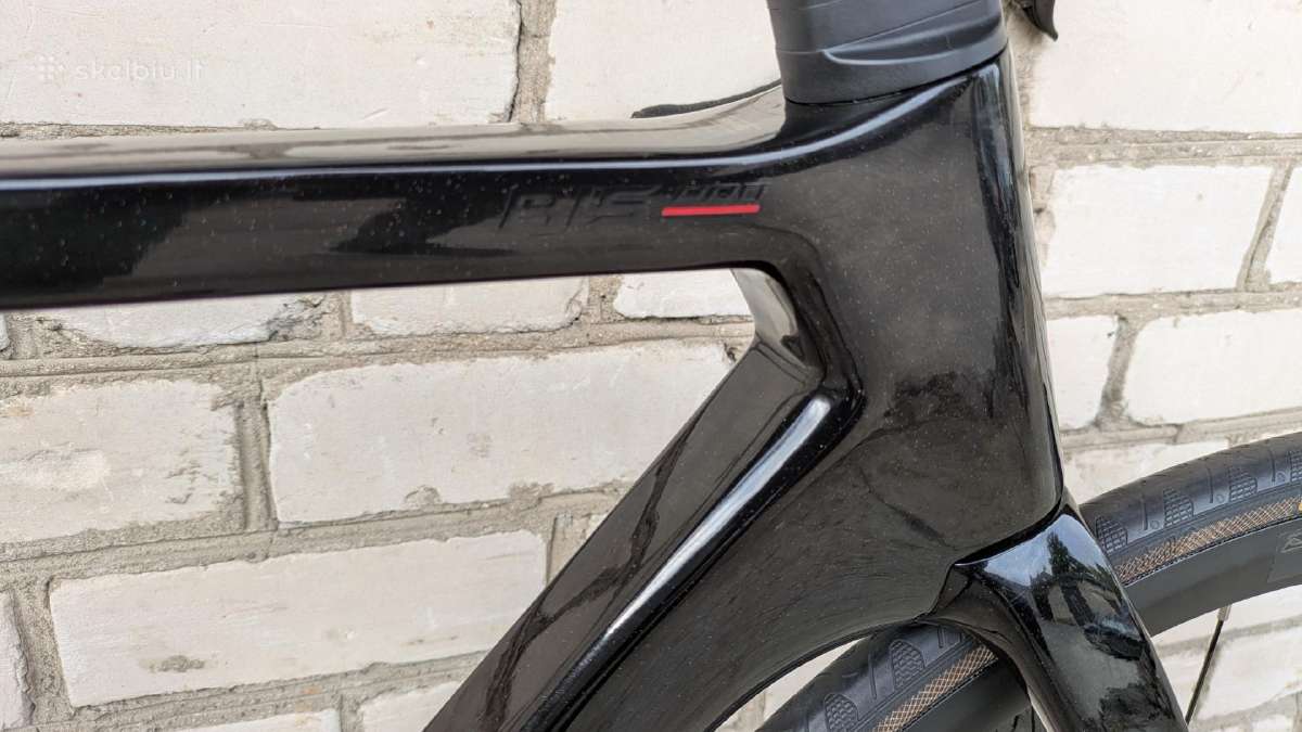 R15 Pro carbon - nuotraukos Nr. 12