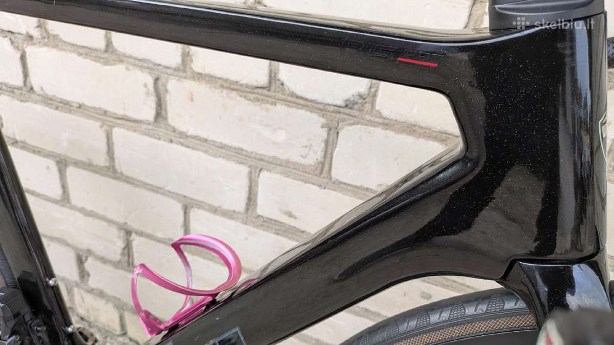 R15 Pro carbon - nuotraukos Nr. 13