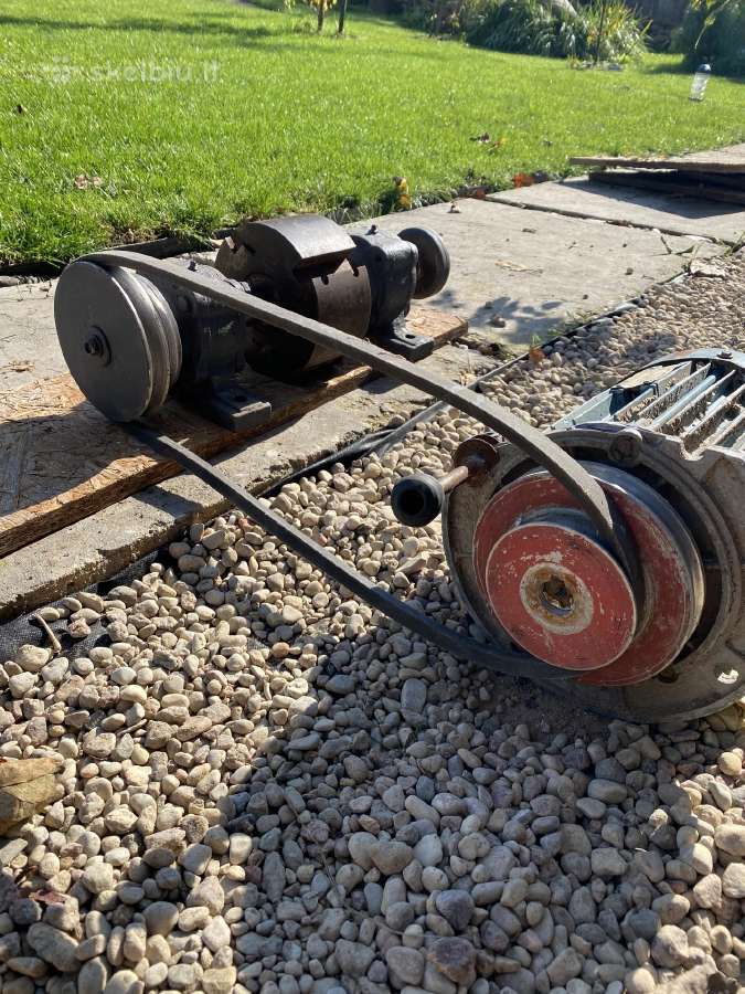 Sukomplektuota medžio freza su stalu ir trifaziu - nuotraukos Nr. 10