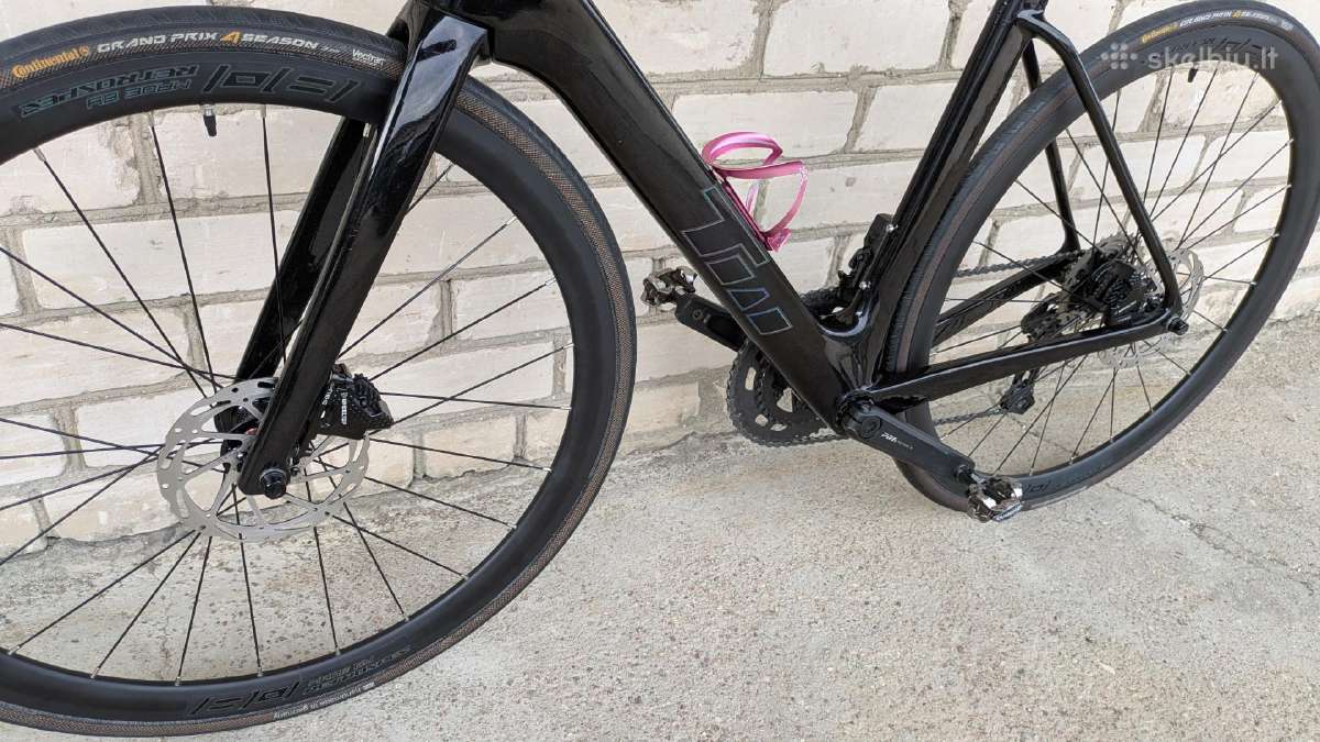 R15 Pro carbon - nuotraukos Nr. 24
