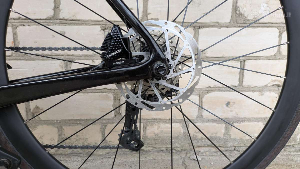 R15 Pro carbon - nuotraukos Nr. 32