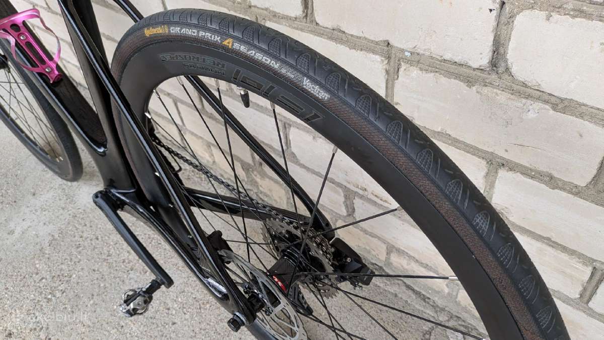 R15 Pro carbon - nuotraukos Nr. 33