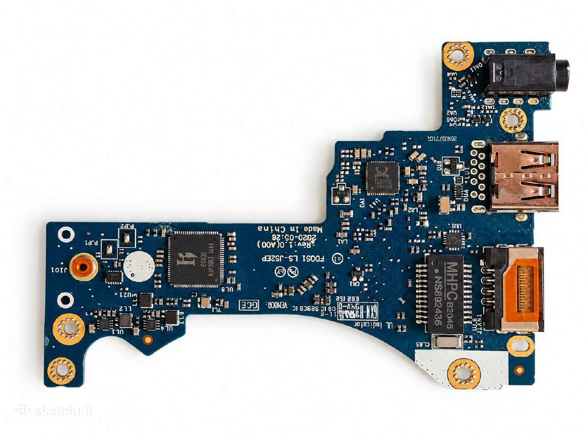 Dell Alienware m15 R3 dalys - nuotraukos Nr. 15