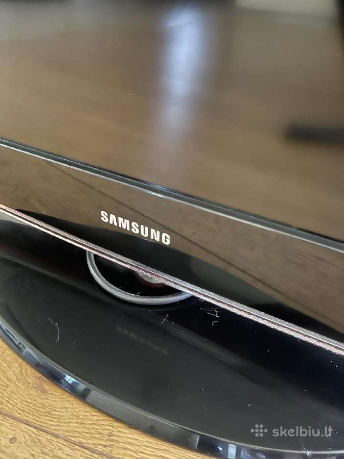 Televizorius Samsung su pulteliu - nuotraukos Nr. 2