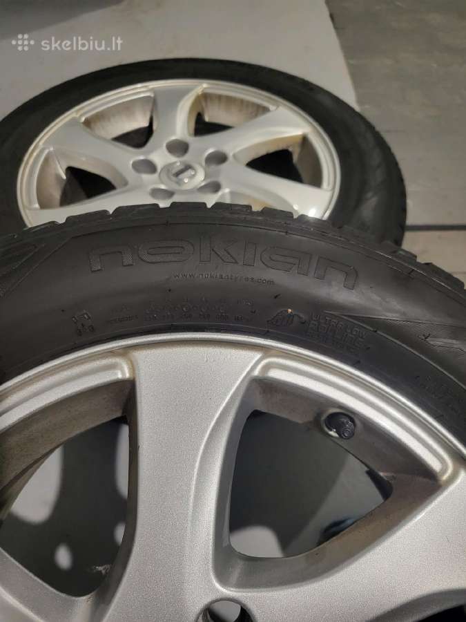 Žiemines padangos kartu su volvo v40 ratlankiais - nuotraukos Nr. 6