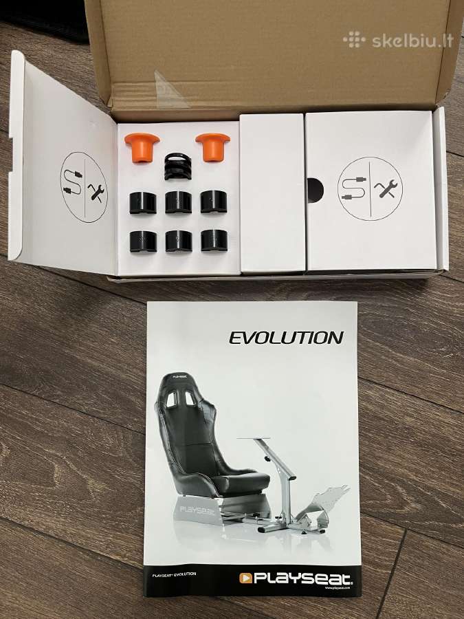 Pilnas Fanatec + Playseat simuliatorius - nuotraukos Nr. 11