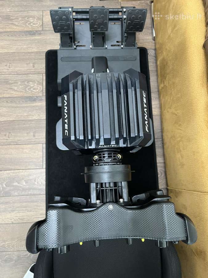 Pilnas Fanatec + Playseat simuliatorius - nuotraukos Nr. 9