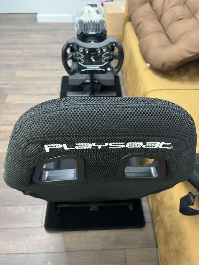 Pilnas Fanatec + Playseat simuliatorius - nuotraukos Nr. 8