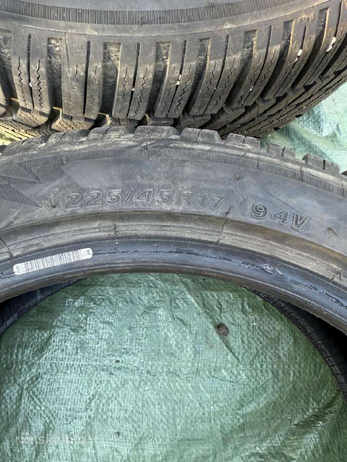 Beveik naujos žieminės premium padangos 225/45r17 - nuotraukos Nr. 14