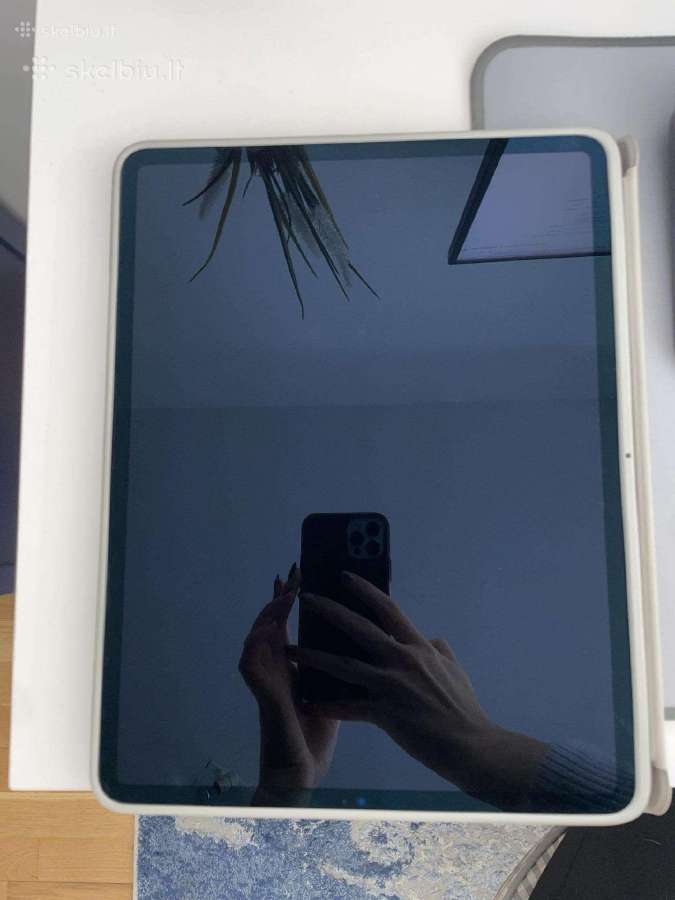 iPad Pro 12.9" (6-osios kartos, M2, 256gb) - nuotraukos Nr. 2