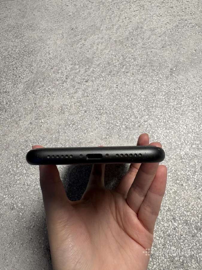 iPhone 11 64gb, juodas - nuotraukos Nr. 4