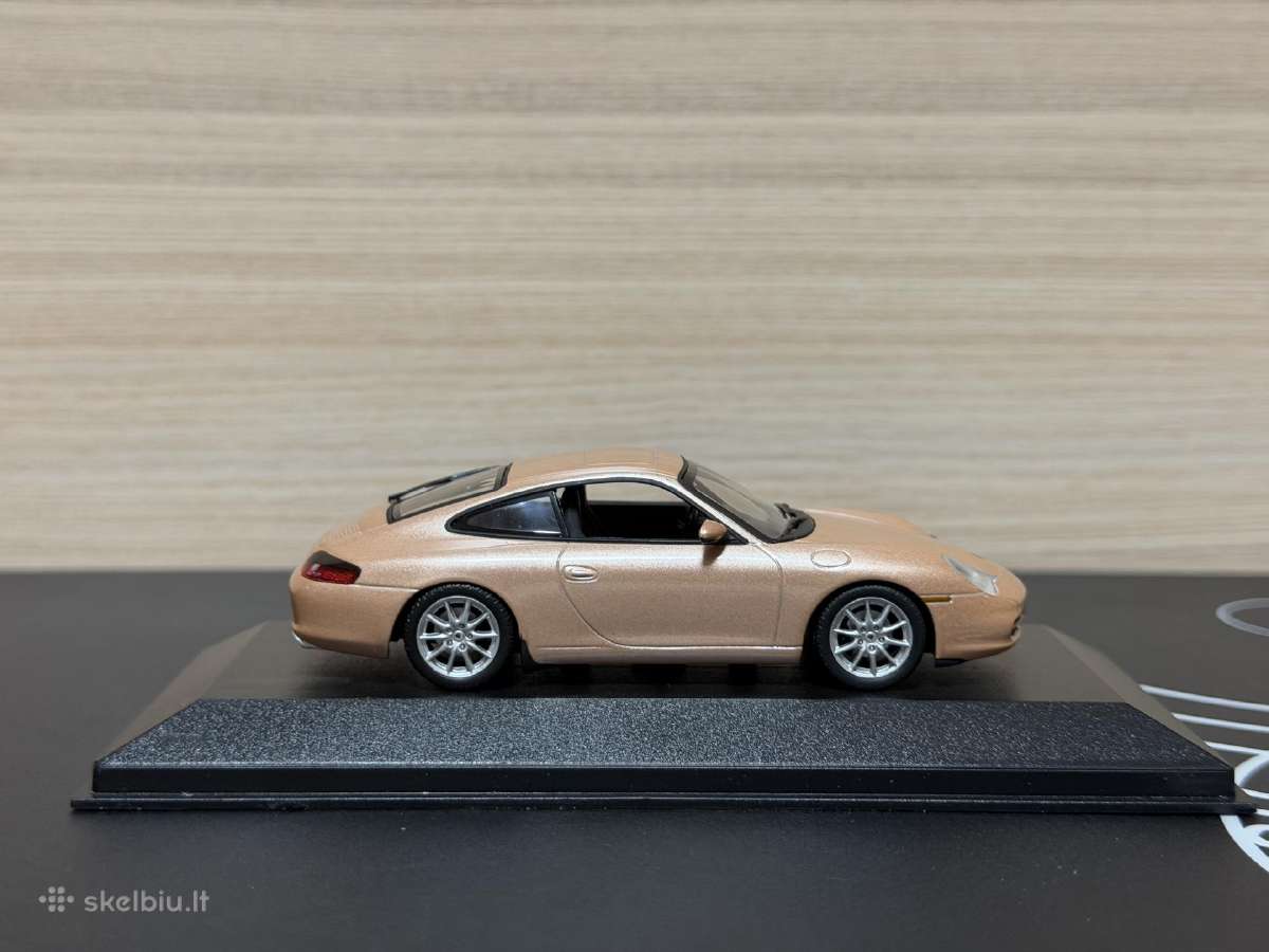 Porsche 911 Coupe 1:43 - nuotraukos Nr. 4