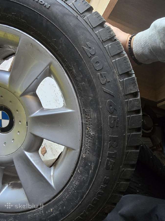 Bmw ratlankiai su žieminėm šipuotom padangom - nuotraukos Nr. 3