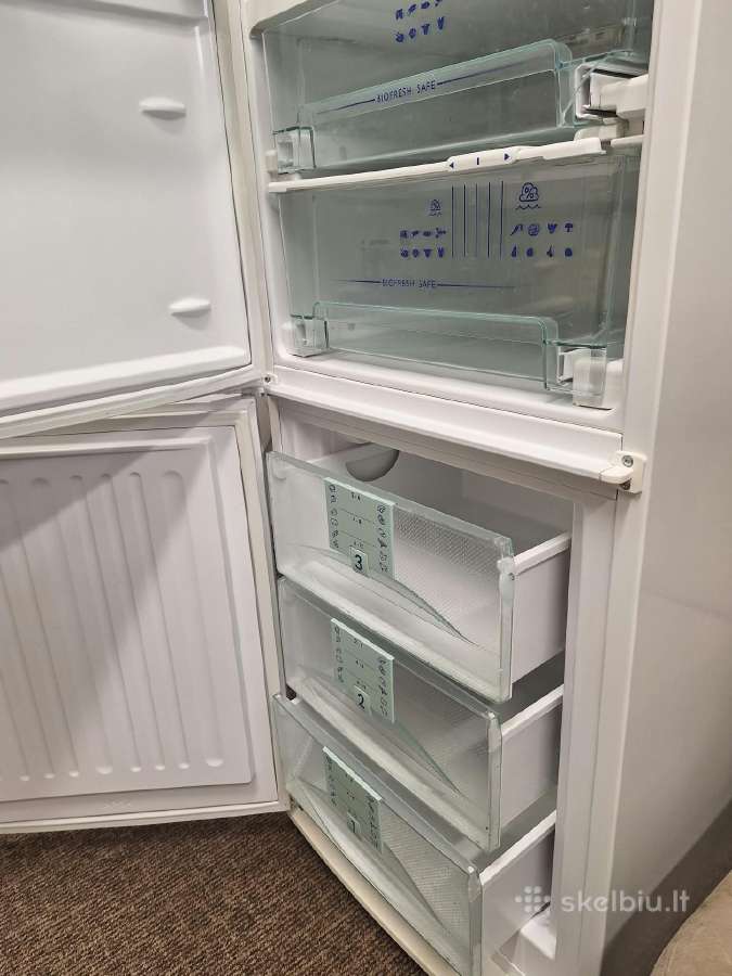 Liebherr Premium Biofresh Cbp 40560 šaldytuvas - nuotraukos Nr. 8