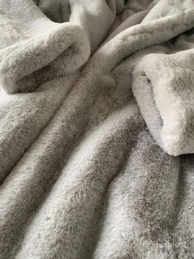Ilgi šviesiai pilki Oh Polly kailiniai S - nuotraukos Nr. 2