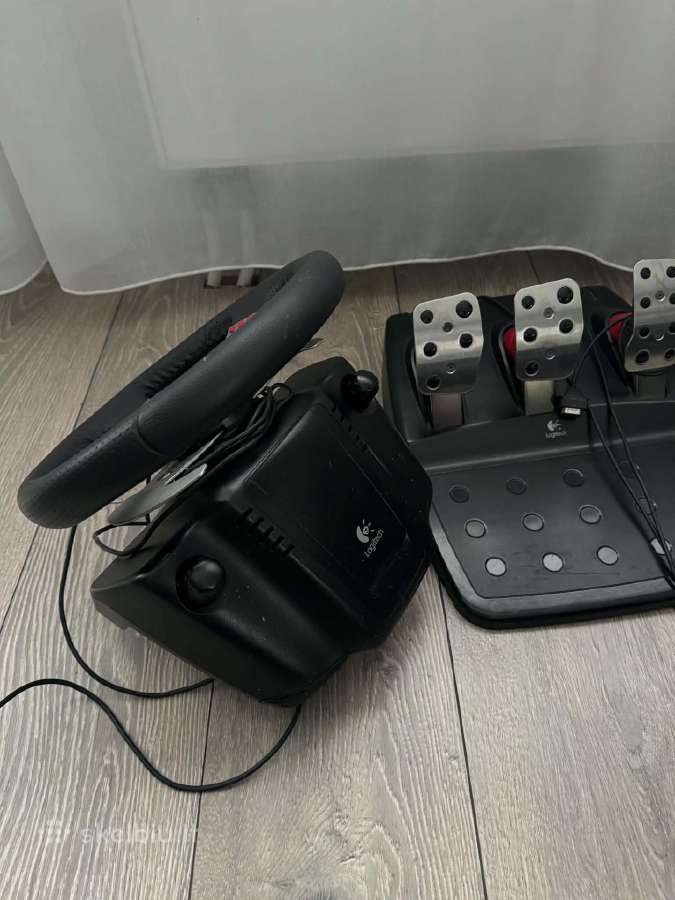 Logitech G25 pilnas komplektas - nuotraukos Nr. 4