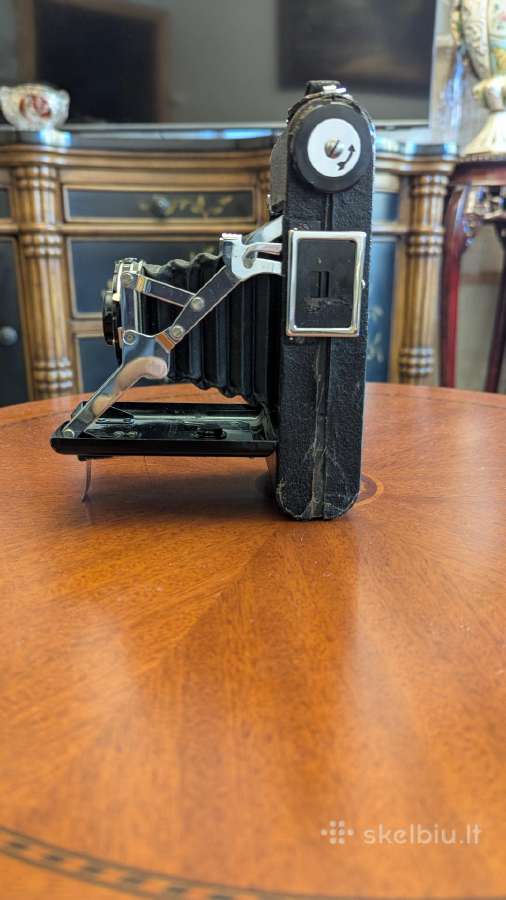 Vintažiniai fotoaparatai: Kodak Six-20 'brownie'c - nuotraukos Nr. 4
