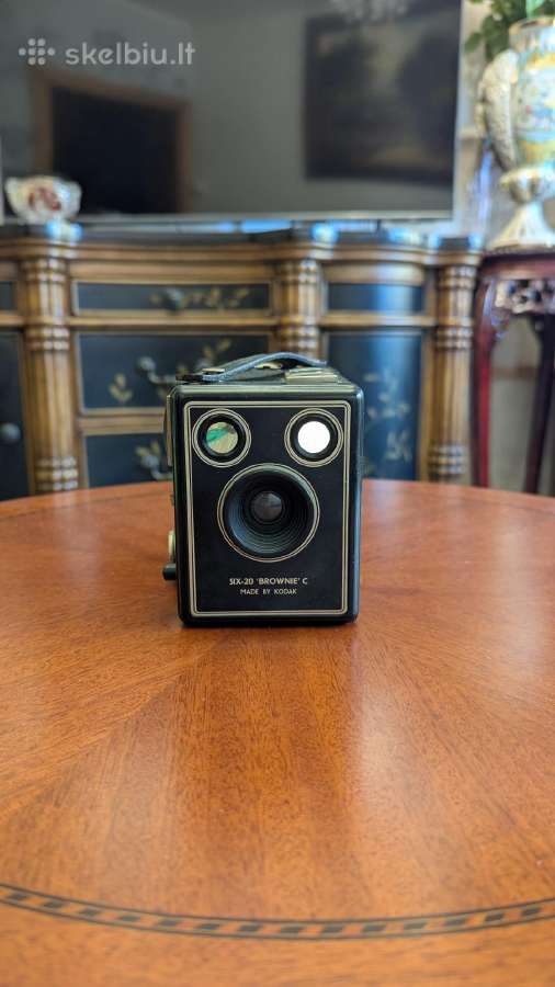 Vintažiniai fotoaparatai: Kodak Six-20 'brownie'c - nuotraukos Nr. 7